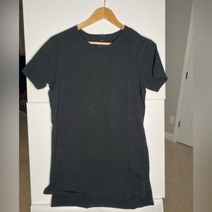 Alphalete black fishtail tee size medium.